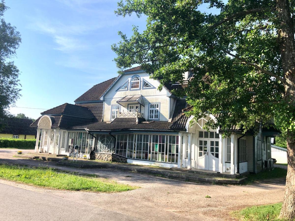 Captain'S House - Kaptenimaja - Apartments Kärdla Kültér fotó