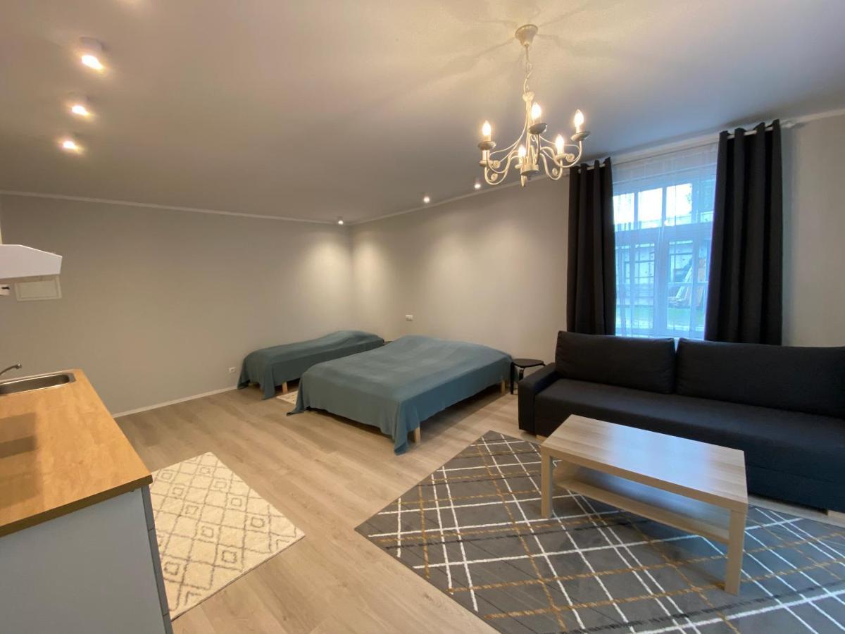 Captain'S House - Kaptenimaja - Apartments Kärdla Kültér fotó