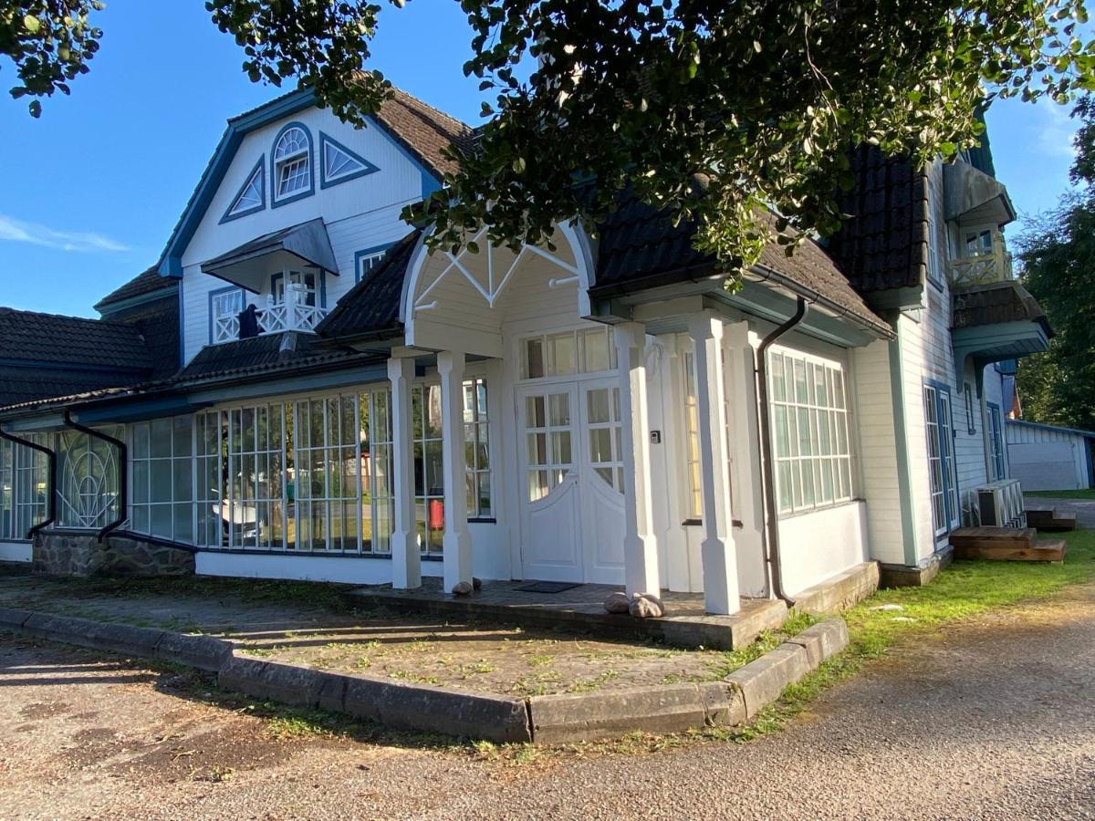 Captain'S House - Kaptenimaja - Apartments Kärdla Kültér fotó